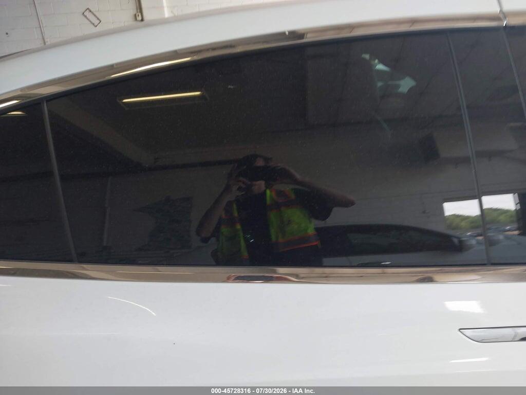 5YJXCAE28GF011782 2016 TESLA MODEL X photo no. 8