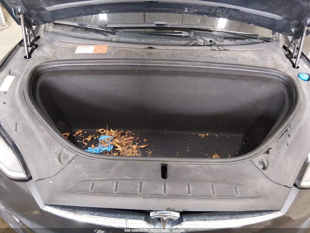 5YJXCDE24GF025910 2016 TESLA MODEL X photo no. 10
