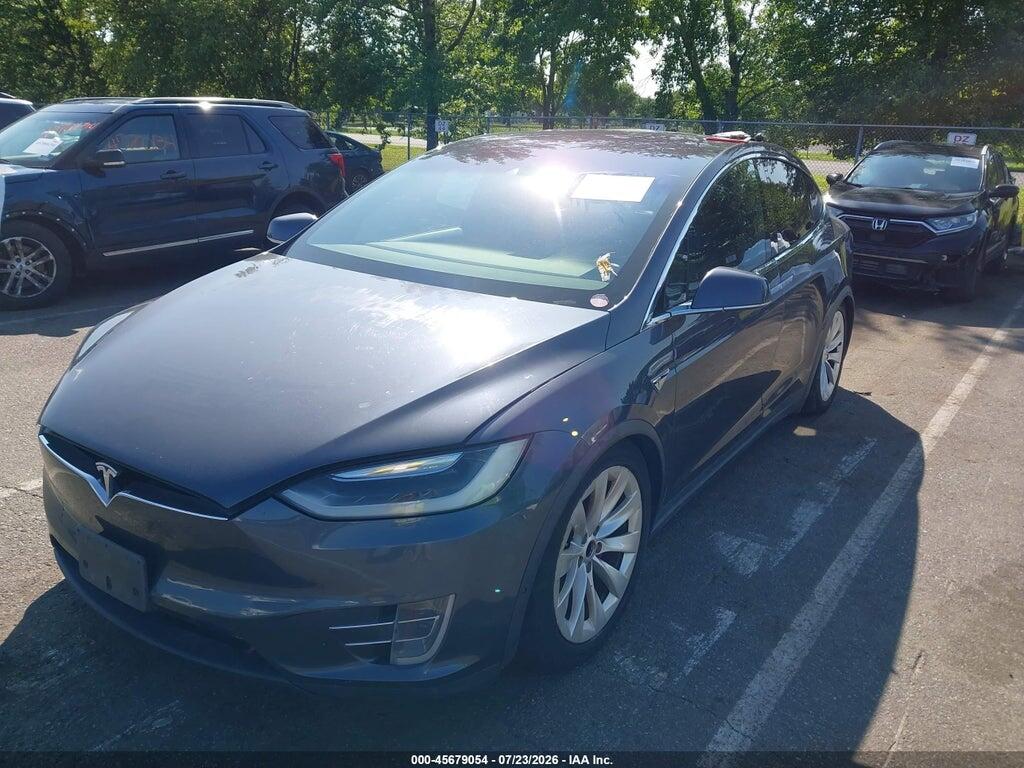 5YJXCBE49GF002239 2016 TESLA MODEL X photo no. 2