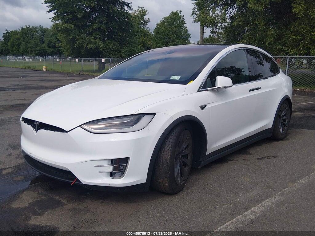 5YJXCBE24GF005712 2016 TESLA MODEL X photo no. 2