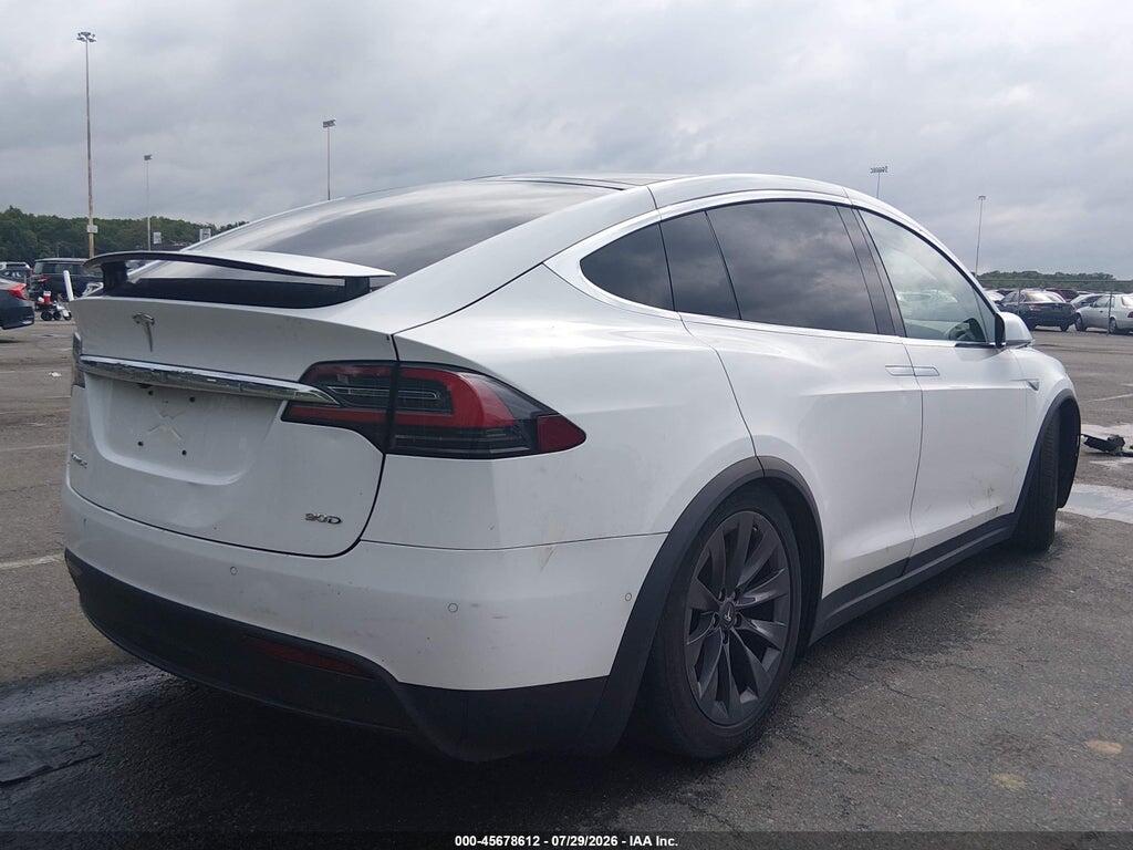 5YJXCBE24GF005712 2016 TESLA MODEL X photo no. 4