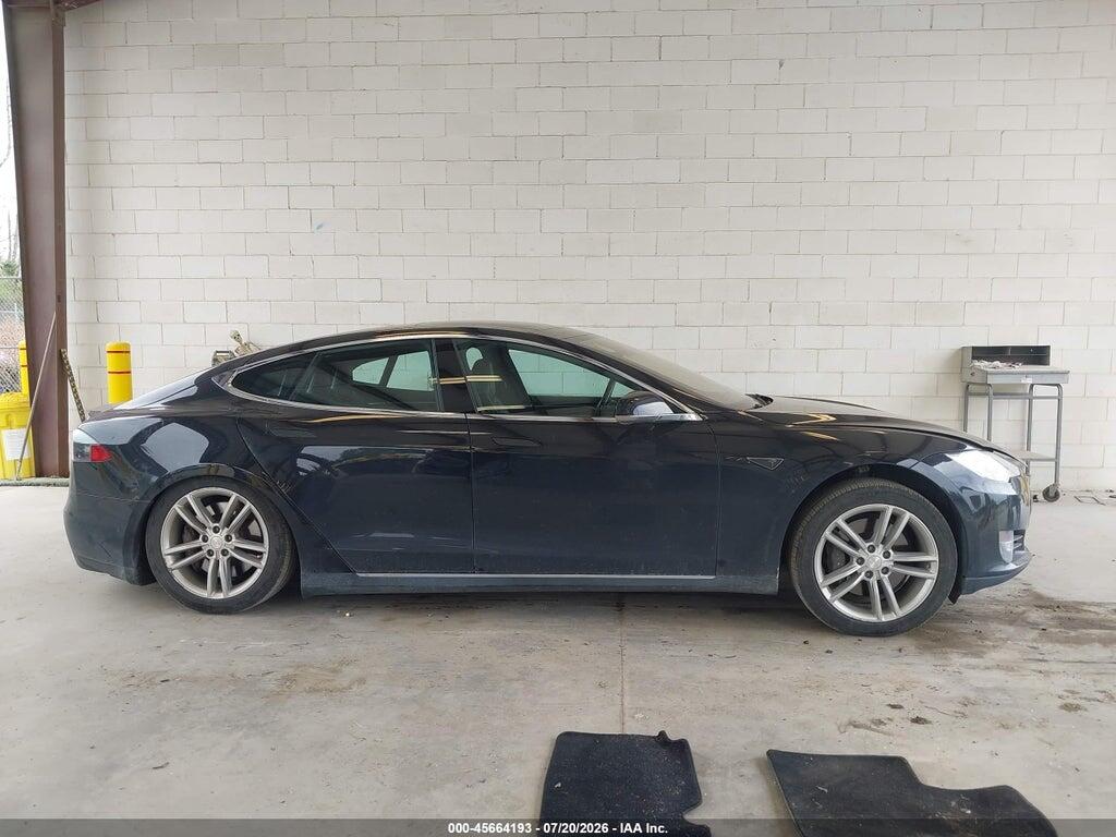 5YJSA1E21GF121332 2016 TESLA MODEL S photo no. 12