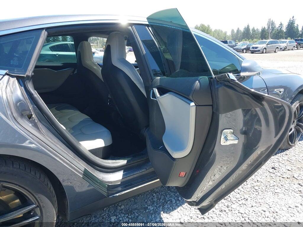 5YJSA1E21GF129396 2016 TESLA MODEL S photo no. 8