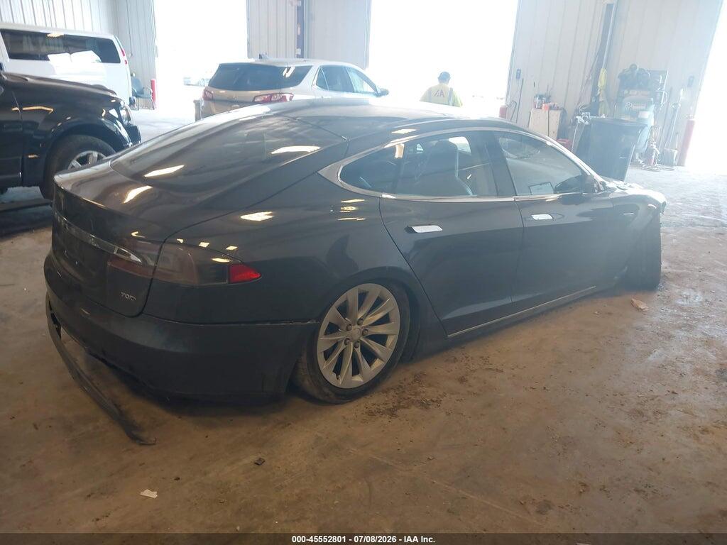 5YJSA1E29GF134586 2016 TESLA MODEL S photo no. 4