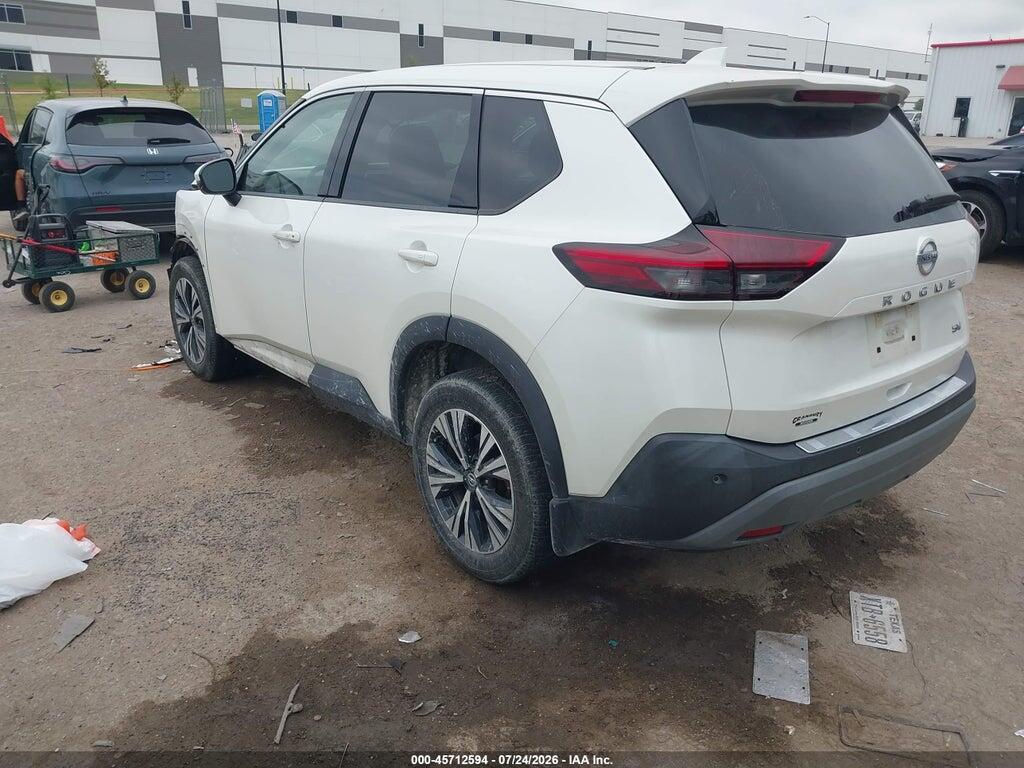 5N1AT3BA8MC824749 2021 NISSAN ROGUE photo no. 3