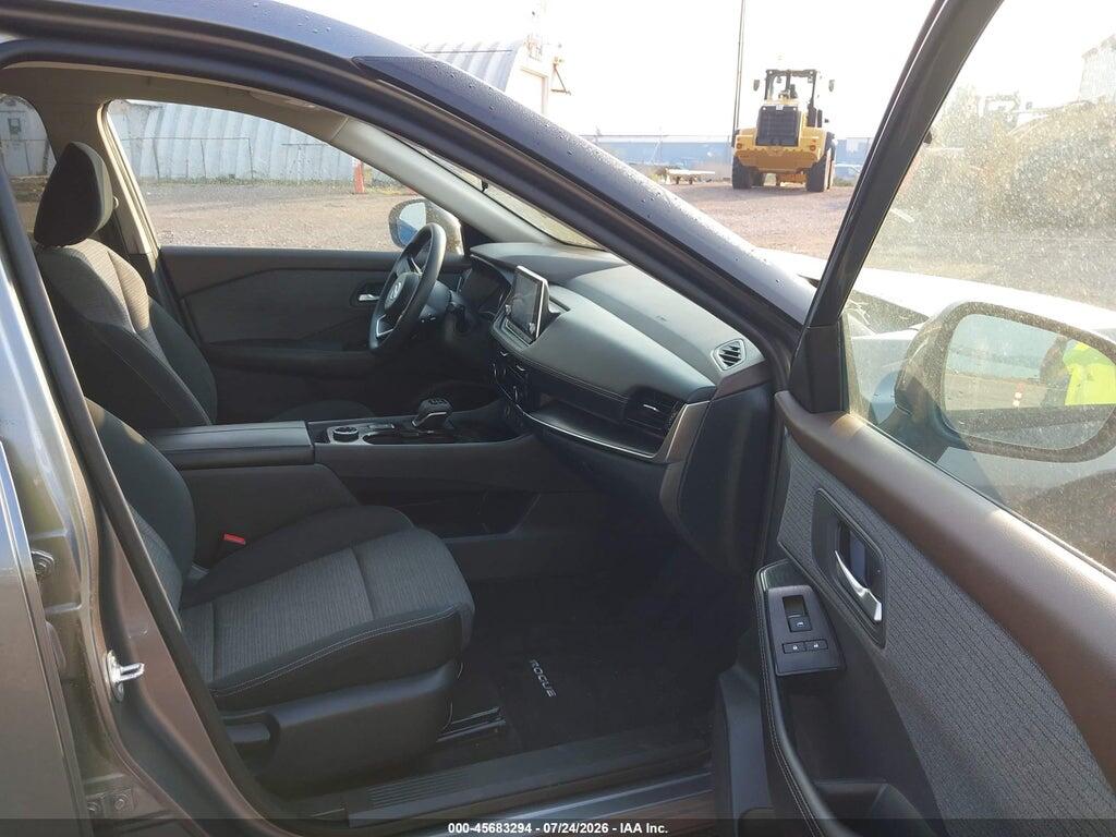 5N1AT3BB7MC739443 2021 NISSAN ROGUE photo no. 5