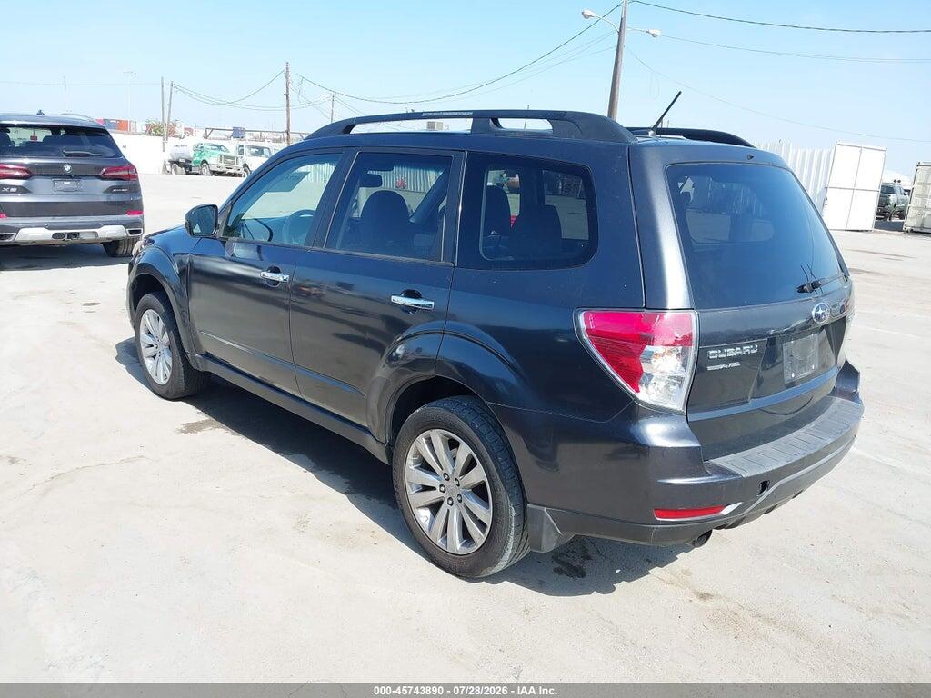 JF2SHAEC6BH709645 2011 SUBARU FORESTER photo no. 3