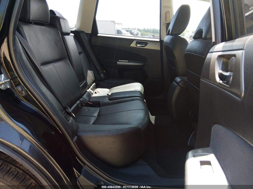JF2SHAEC6BH741303 2011 SUBARU FORESTER photo no. 8