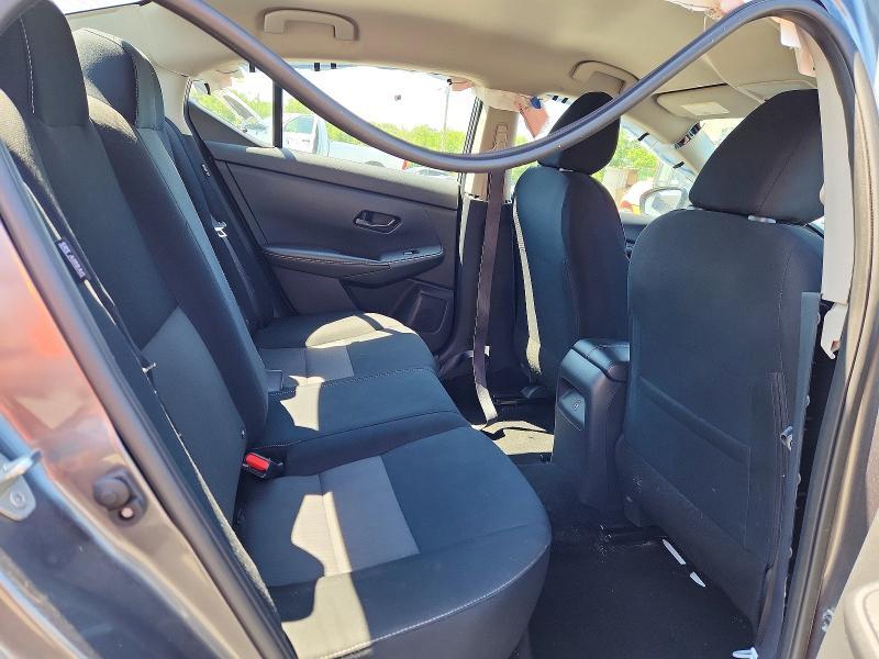 2025 NISSAN SENTRA SV — Фото 10 из 12