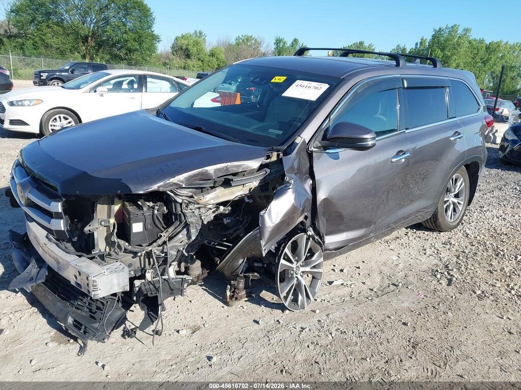 5TDBZRFH7HS374369 2017 TOYOTA HIGHLANDER photo no. 2