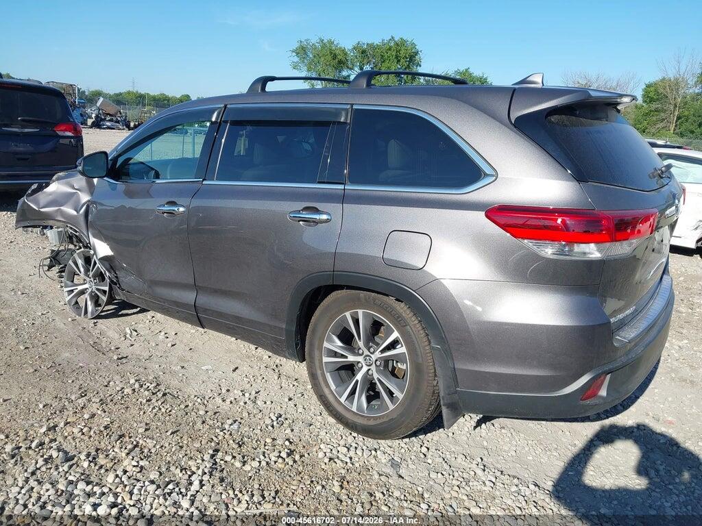 5TDBZRFH7HS374369 2017 TOYOTA HIGHLANDER photo no. 3