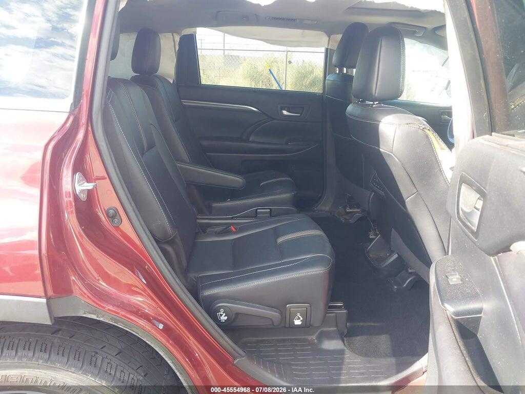 5TDJZRFH3HS359699 2017 TOYOTA HIGHLANDER photo no. 8