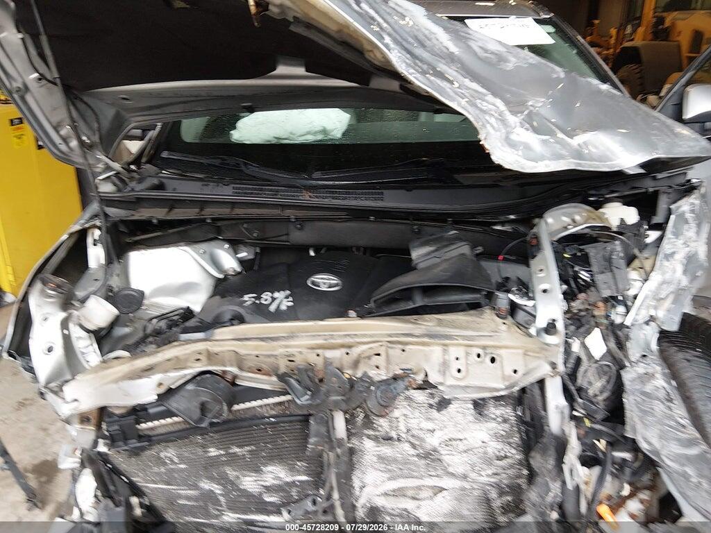 5TDJZRFH3HS453498 2017 TOYOTA HIGHLANDER photo no. 10