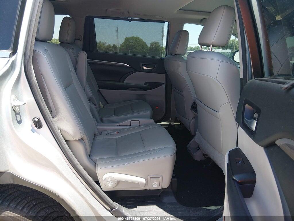 5TDDZRFH4HS397326 2017 TOYOTA HIGHLANDER photo no. 8