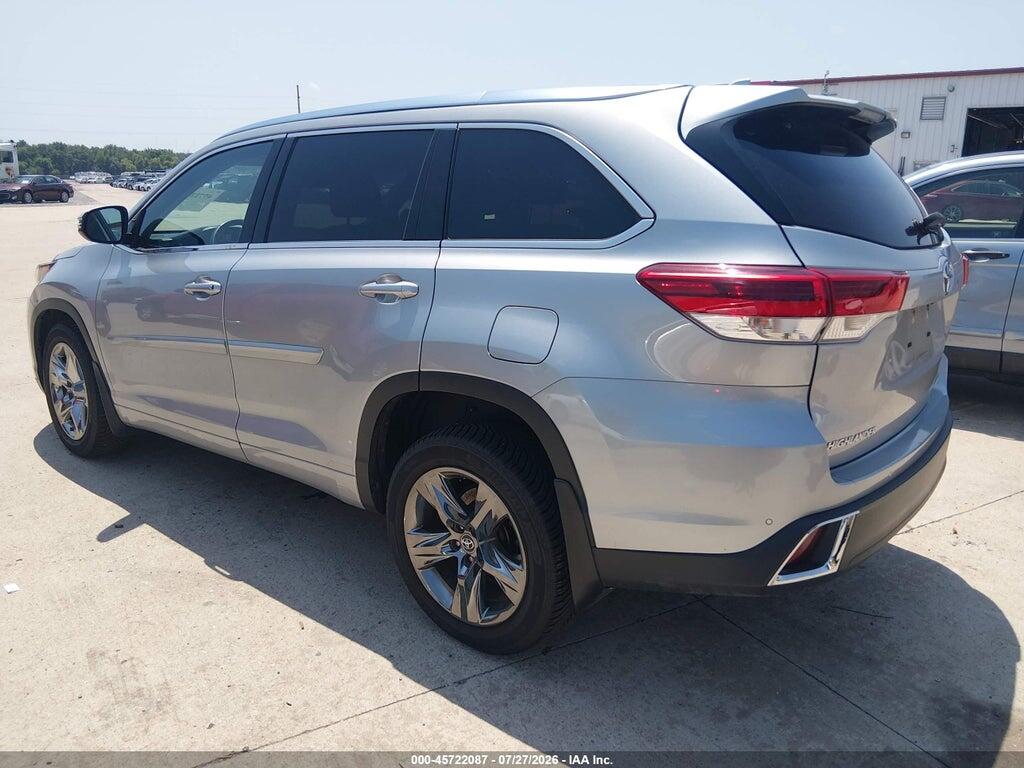 5TDDZRFH2HS435247 2017 TOYOTA HIGHLANDER photo no. 2