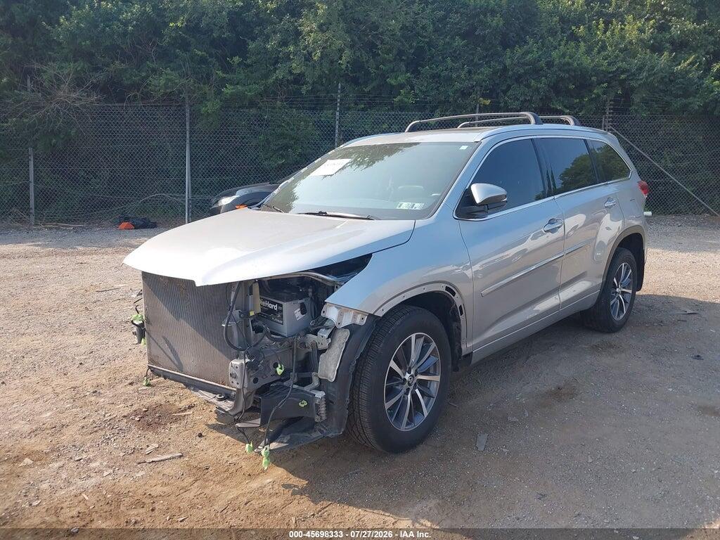5TDJZRFH8HS400490 2017 TOYOTA HIGHLANDER photo no. 2