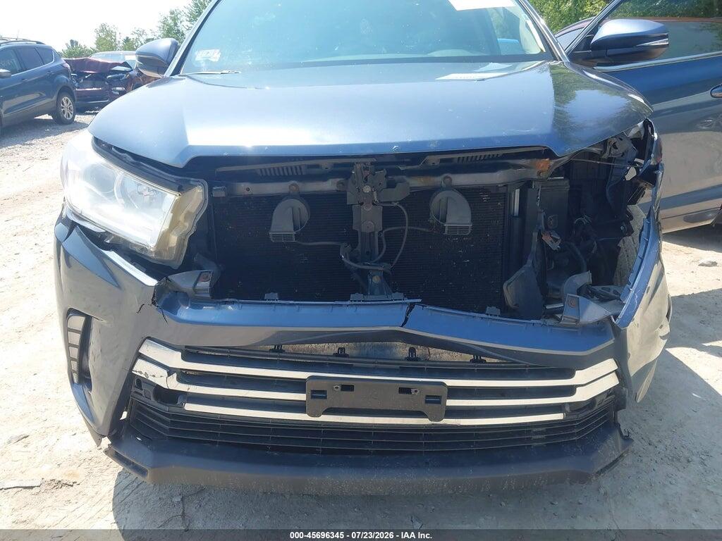 5TDJZRFH9HS449553 2017 TOYOTA HIGHLANDER photo no. 6