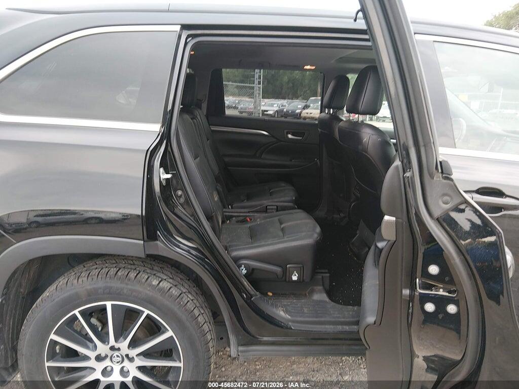 5TDJZRFH4HS407372 2017 TOYOTA HIGHLANDER photo no. 8