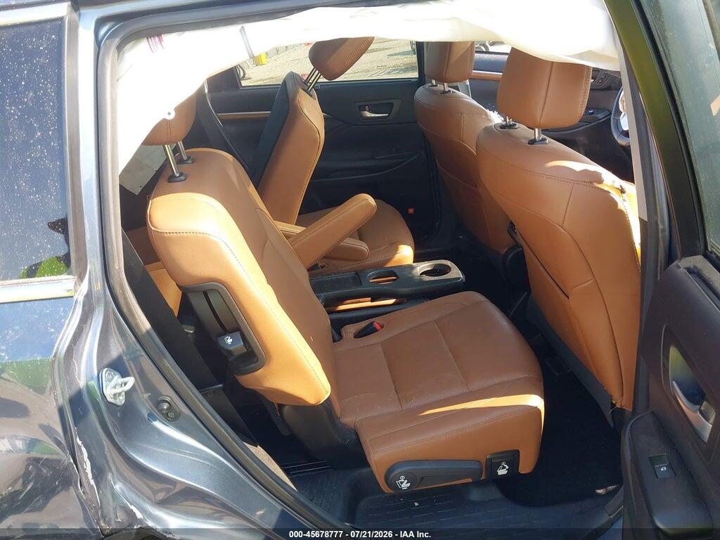 5TDDZRFH9HS380960 2017 TOYOTA HIGHLANDER photo no. 8