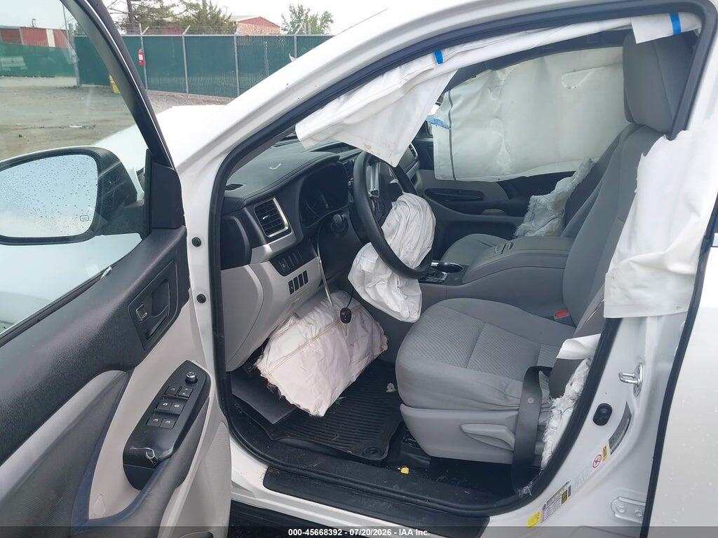 5TDZARFH2HS031863 2017 TOYOTA HIGHLANDER photo no. 5