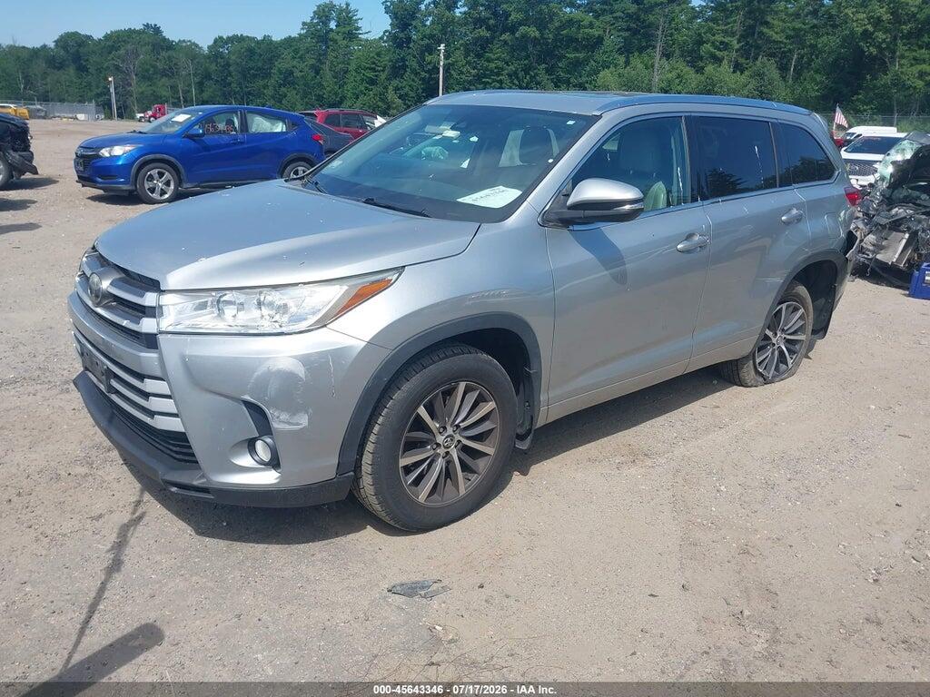 5TDJZRFH2HS444534 2017 TOYOTA HIGHLANDER photo no. 2