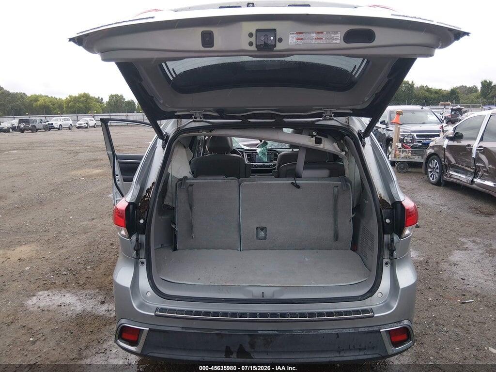 5TDDZRFH9HS456418 2017 TOYOTA HIGHLANDER photo no. 12
