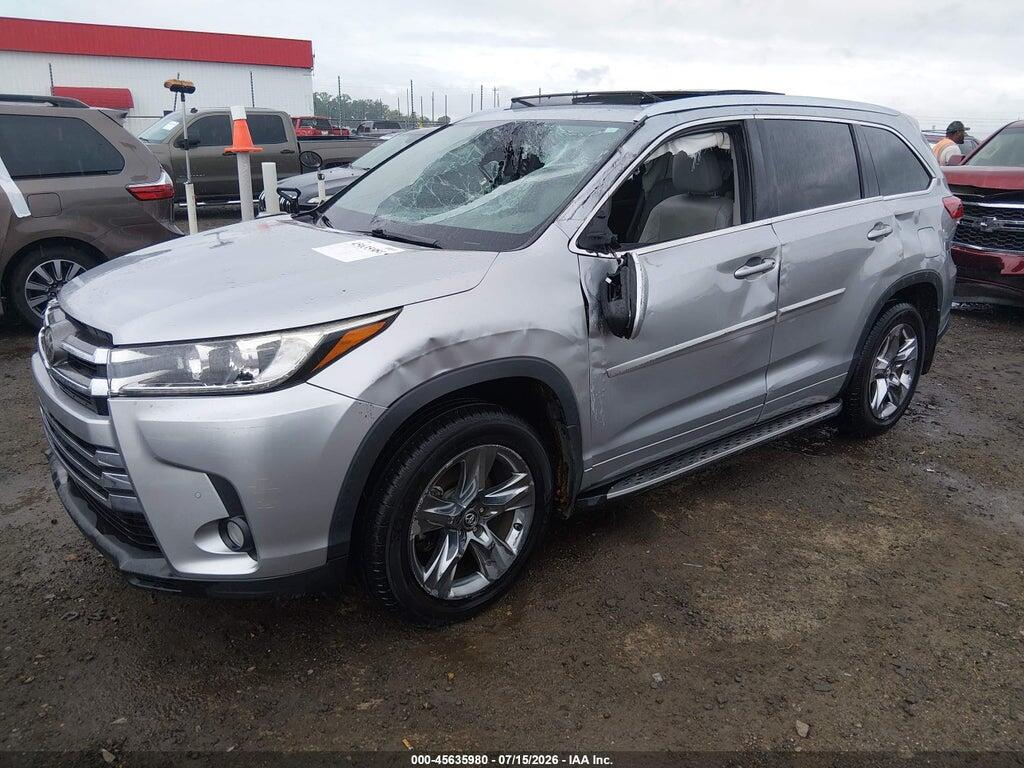 5TDDZRFH9HS456418 2017 TOYOTA HIGHLANDER photo no. 2