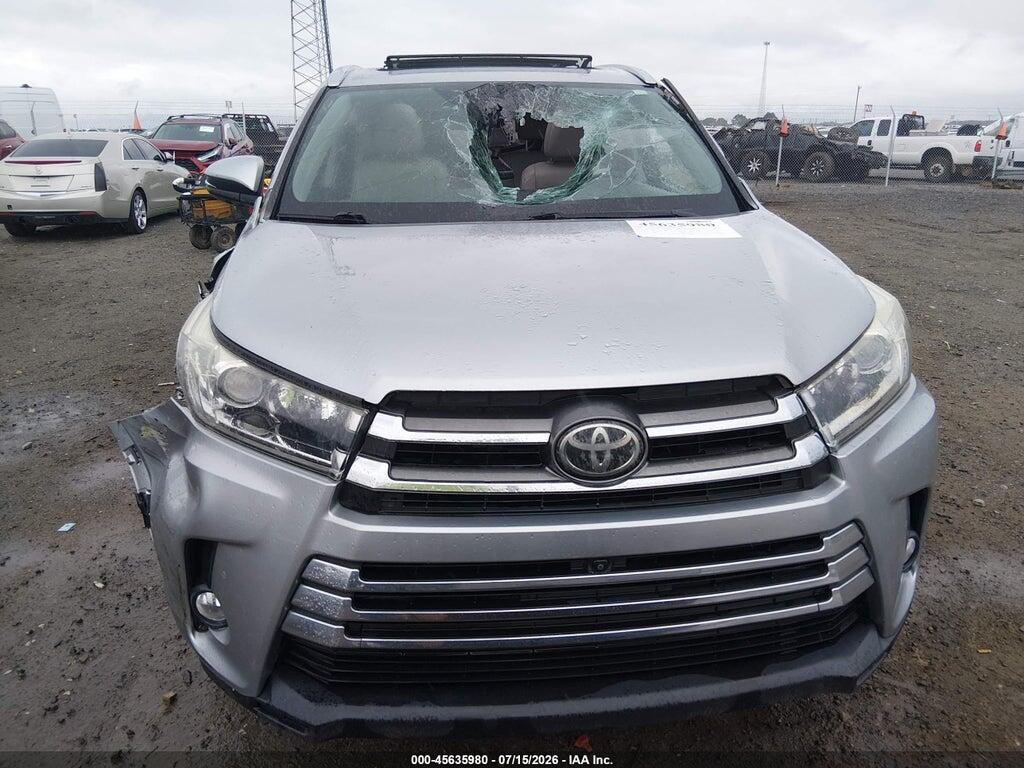 5TDDZRFH9HS456418 2017 TOYOTA HIGHLANDER photo no. 6