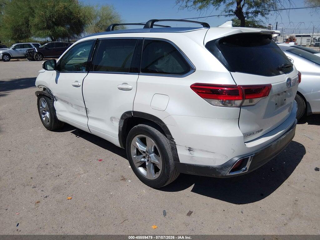 5TDYZRFH5HS231592 2017 TOYOTA HIGHLANDER photo no. 3