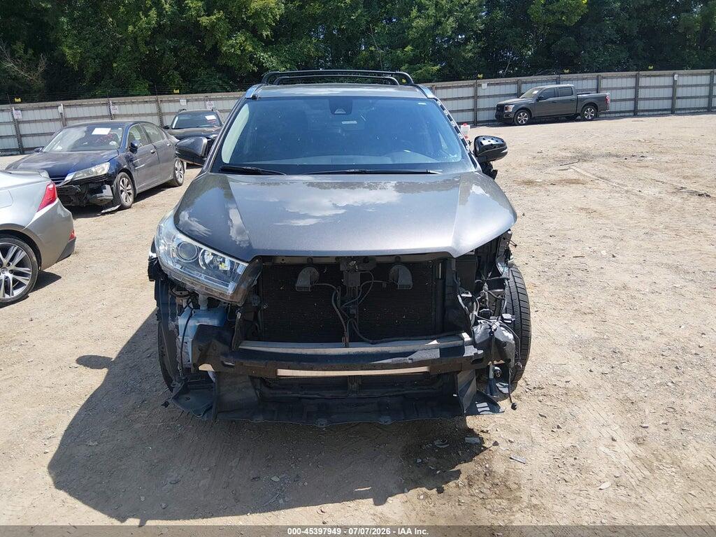 5TDDZRFH9HS377802 2017 TOYOTA HIGHLANDER photo no. 12