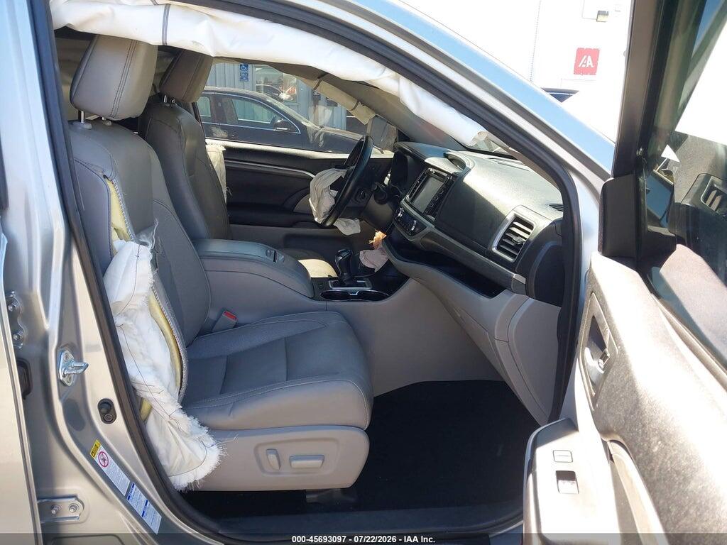 5TDDGRFH4HS023112 2017 TOYOTA HIGHLANDER HYBRID photo no. 5
