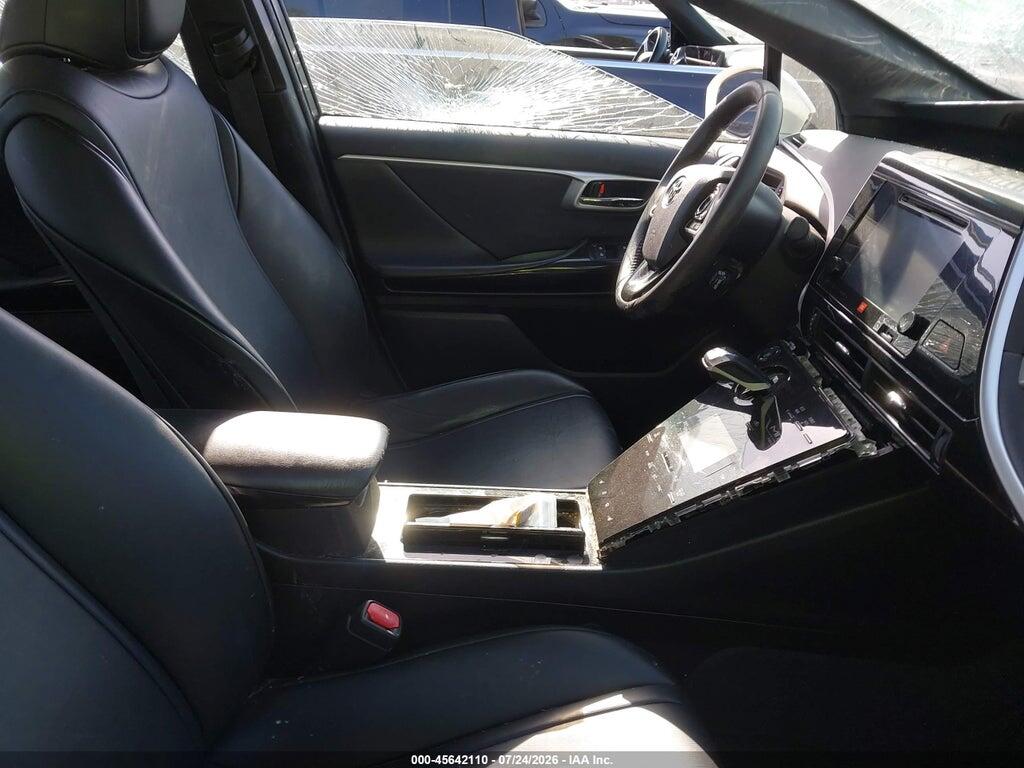 JTDBVRBD3HA001437 2017 TOYOTA MIRAI photo no. 5