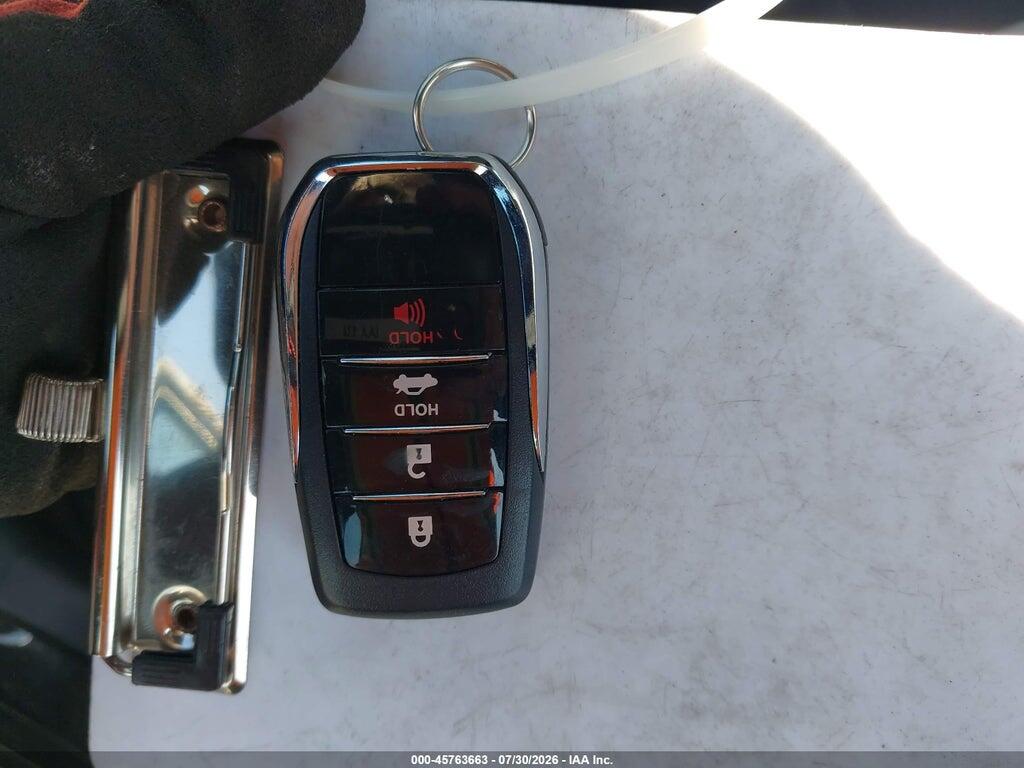 JTDBVRBDXHA003752 2017 TOYOTA MIRAI photo no. 11