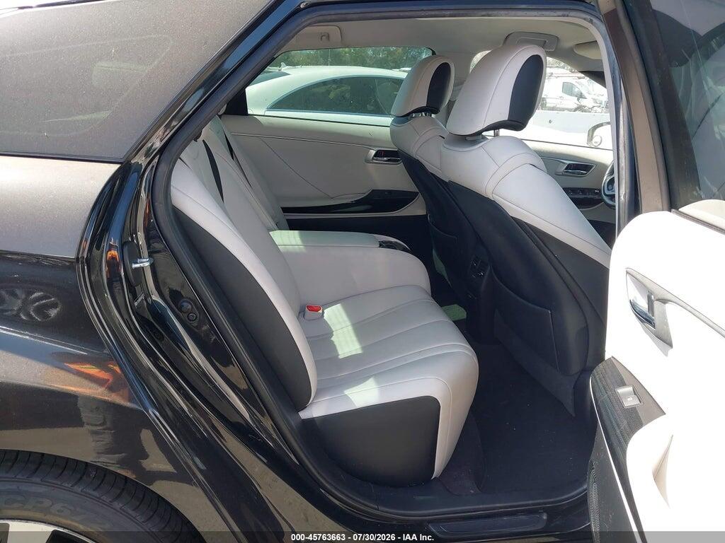 JTDBVRBDXHA003752 2017 TOYOTA MIRAI photo no. 8