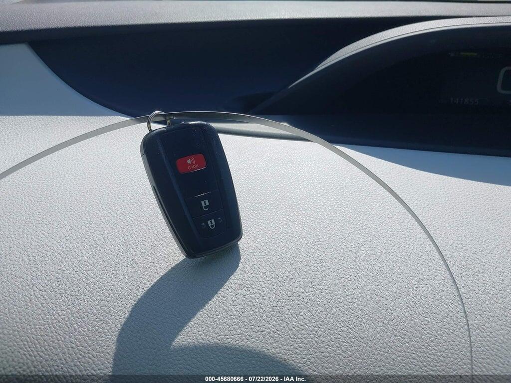 JTDKARFU2H3042880 2017 TOYOTA PRIUS photo no. 11