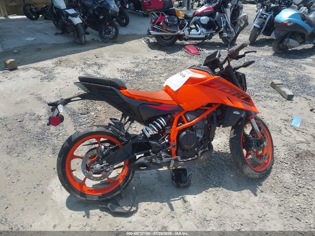 MD2JPJ40XRN265745 2024 KTM 390 photo no. 12