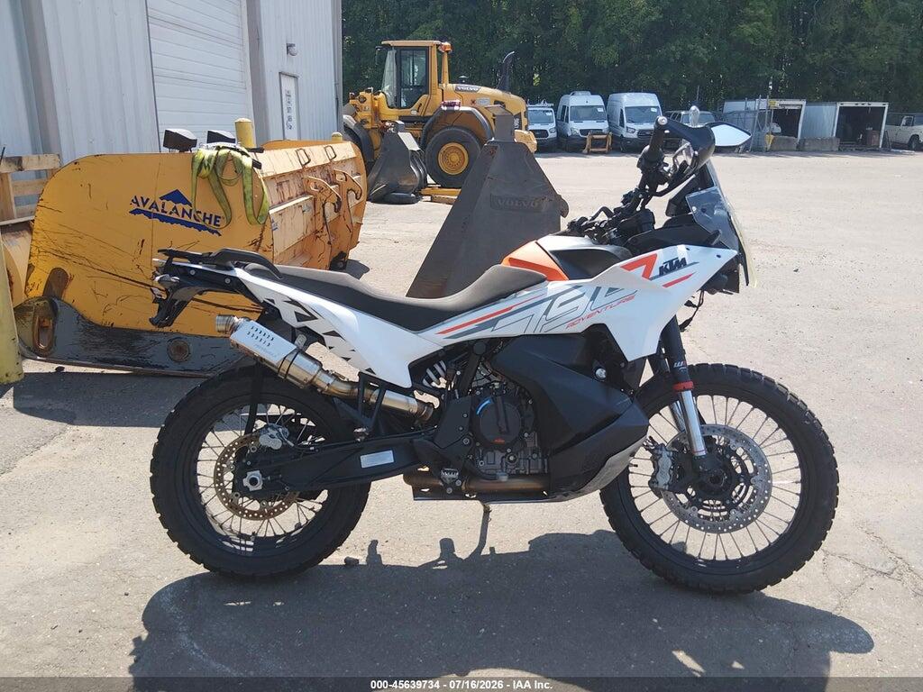 LCETS7407RH700364 2024 KTM 790 photo no. 12