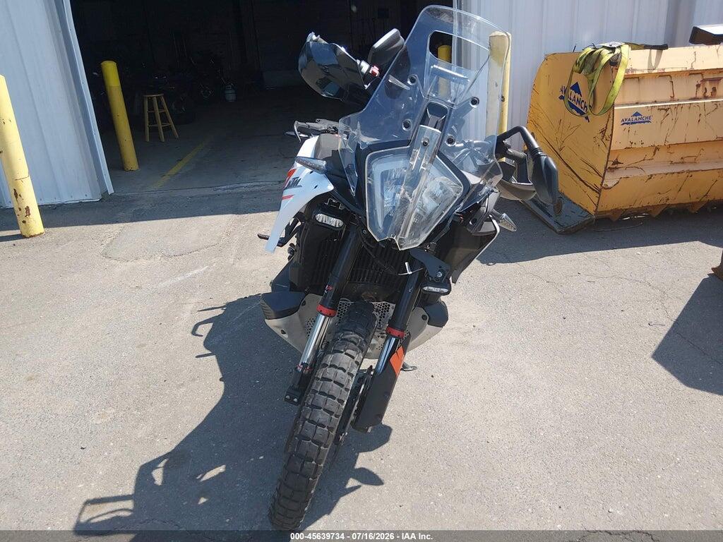 LCETS7407RH700364 2024 KTM 790 photo no. 5