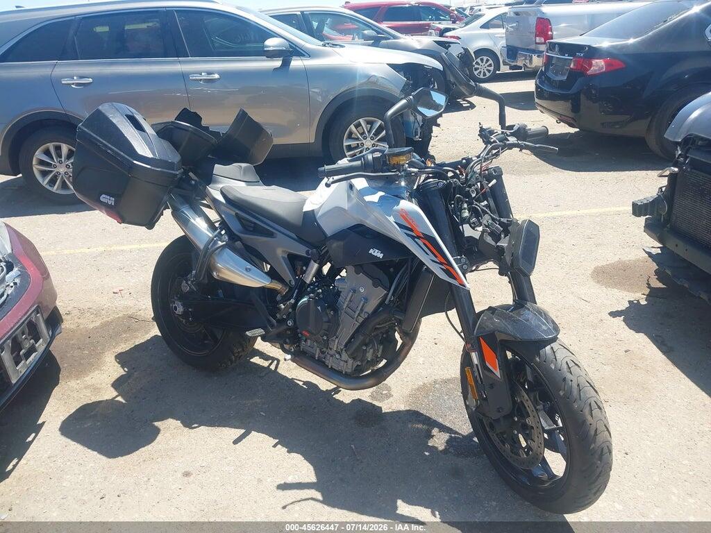 2024 KTM 790 LCETU7406RH710491