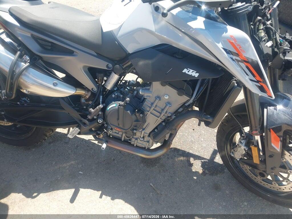 LCETU7406RH710491 2024 KTM 790 photo no. 8