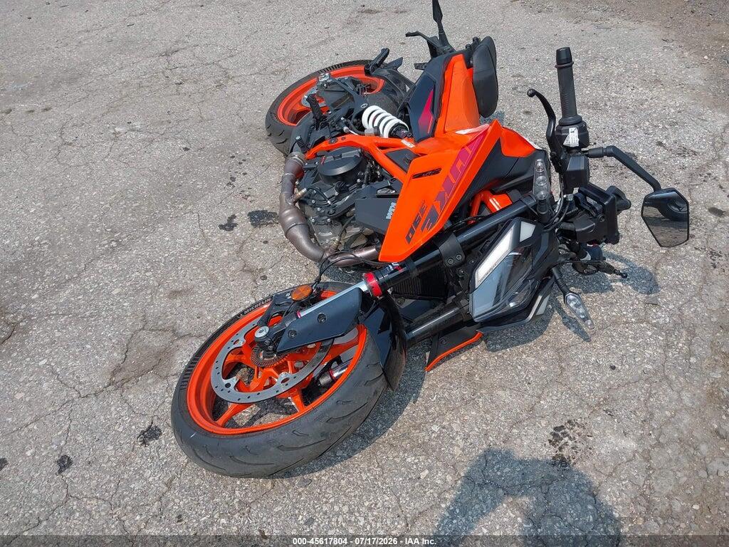 MD2JPJ405RN279701 2024 KTM 390 photo no. 1