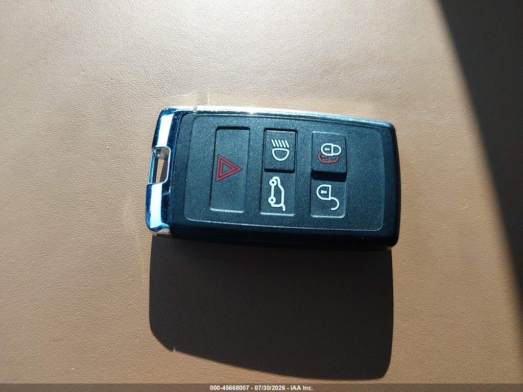 SALEWEEE0R2314652 2024 LAND ROVER DEFENDER photo no. 11
