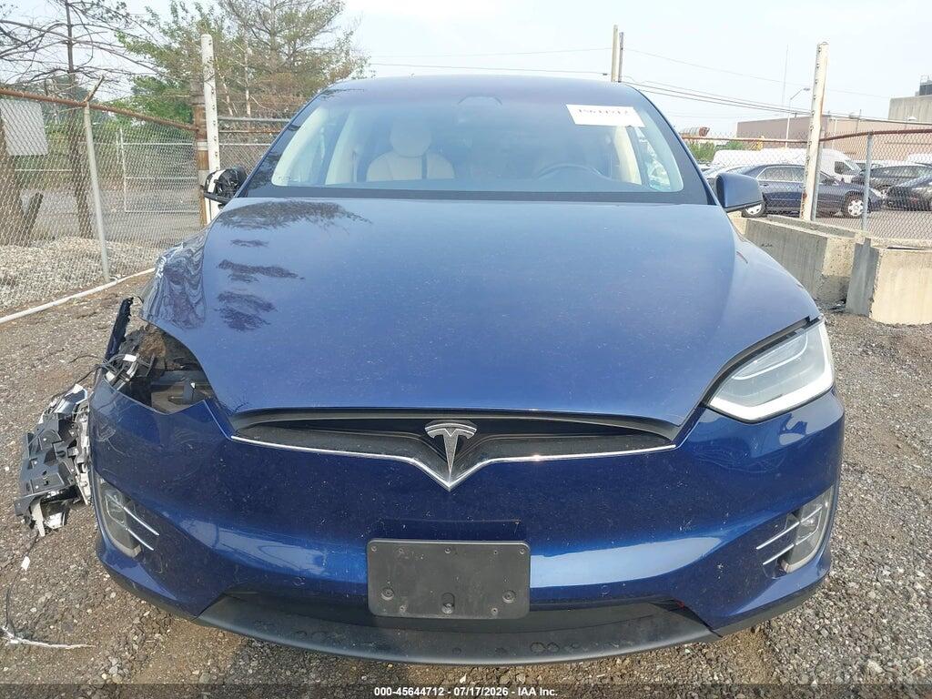 5YJXCAE23GF031499 2016 TESLA MODEL X photo no. 11