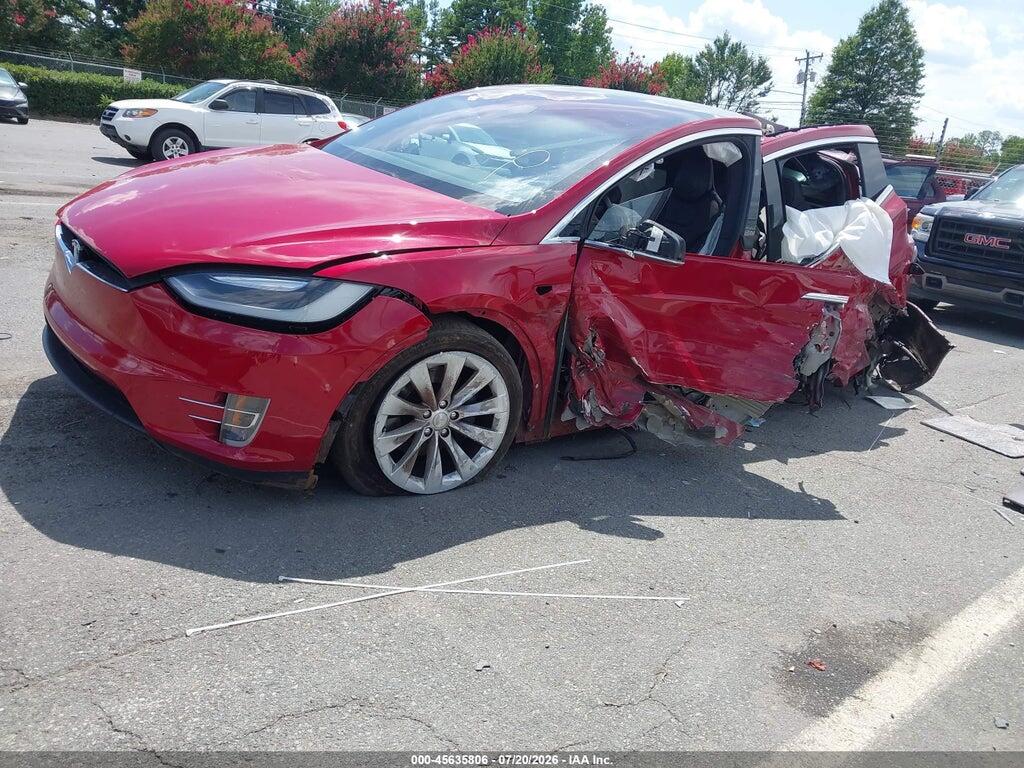 5YJXCDE26GF030185 2016 TESLA MODEL X photo no. 2