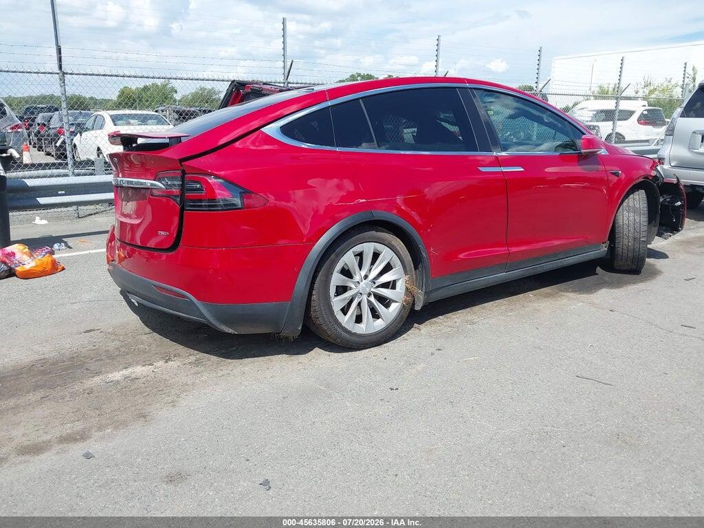 5YJXCDE26GF030185 2016 TESLA MODEL X photo no. 4