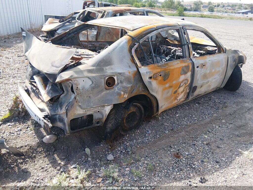 4S3BMCA63B3217626 2011 SUBARU LEGACY photo no. 4
