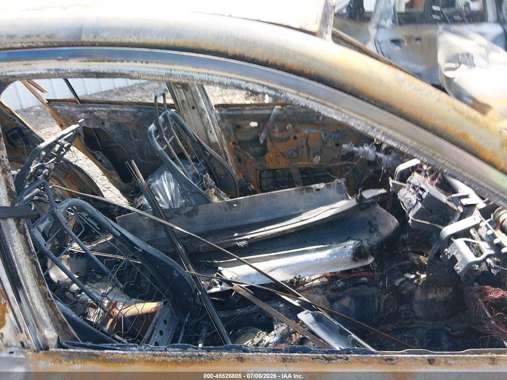 4S3BMCA63B3217626 2011 SUBARU LEGACY photo no. 5
