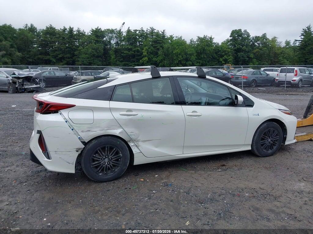 JTDKARFP5H3000973 2017 TOYOTA PRIUS PRIME photo no. 6