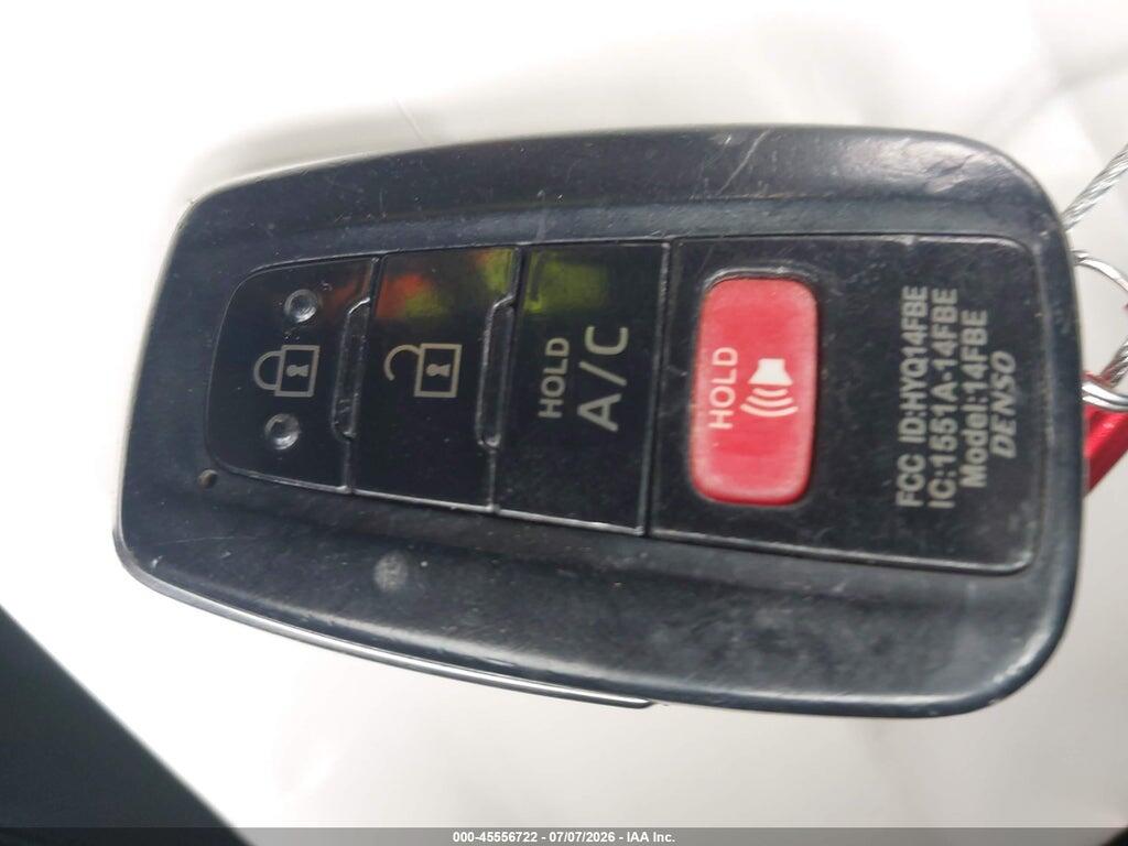 JTDKARFP8H3023910 2017 TOYOTA PRIUS PRIME photo no. 11