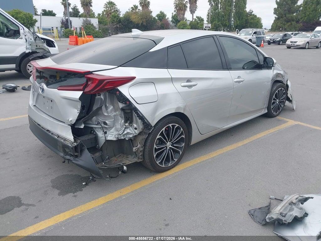 JTDKARFP8H3023910 2017 TOYOTA PRIUS PRIME photo no. 4